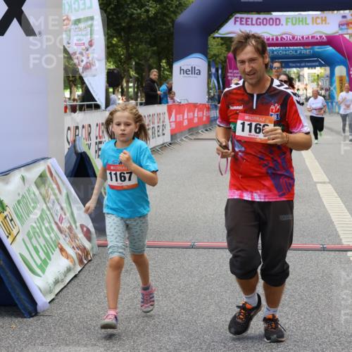 06.09.2026 - CURREX Alsterlauf Strokosch-Dieckow http://msf.ph/oto/10148575 06.09.2026 12:03:05 Ziel 1166, 1167, 1214, 1309, 1336, 6390, 8103 meine-sportfotos.de
