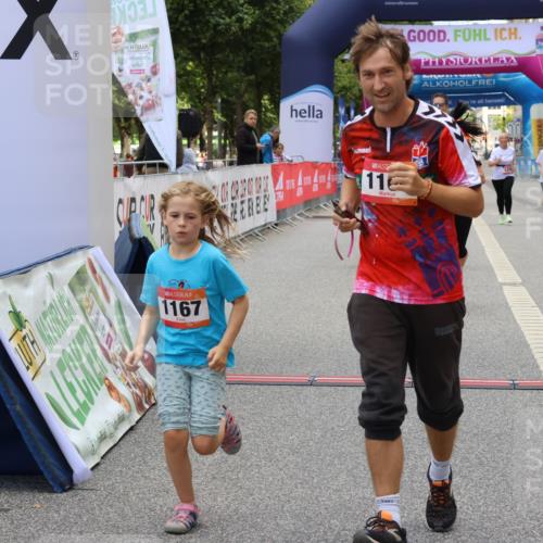 06.09.2026 - CURREX Alsterlauf Strokosch-Dieckow http://msf.ph/oto/10148580 06.09.2026 12:03:05 Ziel 1166, 1167, 1214, 1309, 1336, 6390, 8103 meine-sportfotos.de