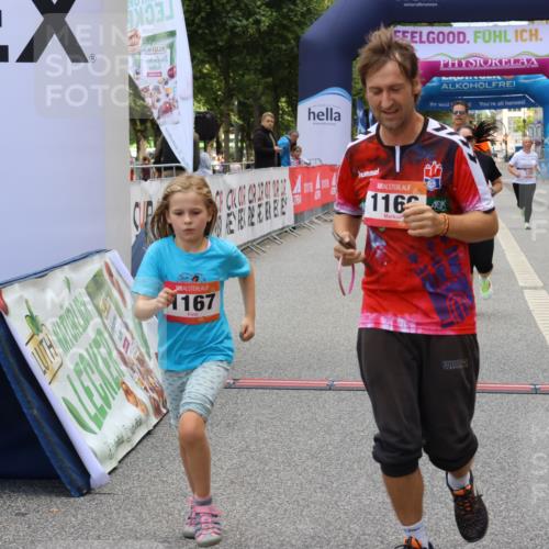 06.09.2026 - CURREX Alsterlauf Strokosch-Dieckow http://msf.ph/oto/10148585 06.09.2026 12:03:05 Ziel 1166, 1167, 1214, 1309, 1336, 6390, 8103 meine-sportfotos.de