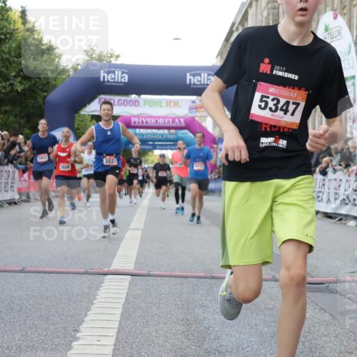 06.09.2026 - CURREX Alsterlauf Yannick Fuchs http://msf.ph/oto/10148605 06.09.2026 09:49:43 Ziel 2180, 2373, 2577, 2609, 2870, 2961, 3113, 3223, 3876, 4112, 4240, 4275, 5175, 5347, 5902, 6035, 6323, 6358, 6369, 8234, 8337 meine-sportfotos.de