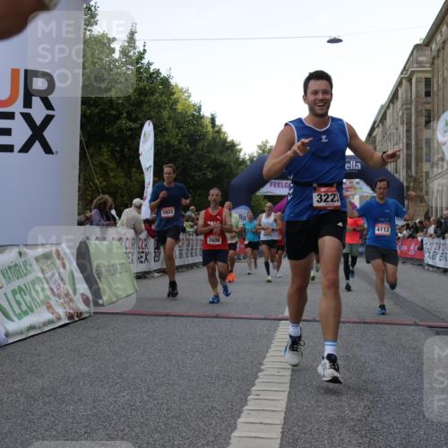06.09.2026 - CURREX Alsterlauf Yannick Fuchs http://msf.ph/oto/10148678 06.09.2026 09:49:45 Ziel 2180, 2577, 2609, 2870, 2961, 3063, 3113, 3223, 3368, 4112, 4212, 4240, 5175, 5347, 5902, 6035, 6323, 6369, 8234, 8337 meine-sportfotos.de
