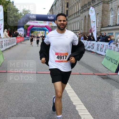 06.09.2026 - CURREX Alsterlauf Strokosch-Dieckow http://msf.ph/oto/10148680 06.09.2026 10:30:04 Ziel 2684, 4917, 6440, 6462 meine-sportfotos.de