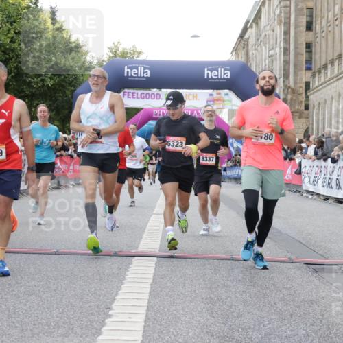 06.09.2026 - CURREX Alsterlauf Yannick Fuchs http://msf.ph/oto/10148724 06.09.2026 09:49:47 Ziel 2180, 2609, 2870, 2961, 3063, 3113, 3223, 3368, 4112, 4212, 5175, 5347, 5902, 6323, 8234, 8337 meine-sportfotos.de