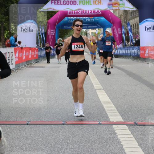 06.09.2026 - CURREX Alsterlauf Strokosch-Dieckow http://msf.ph/oto/10148786 06.09.2026 12:04:04 Ziel 1142, 1246 meine-sportfotos.de