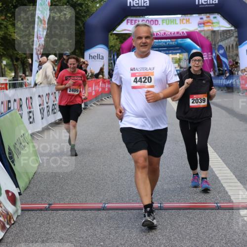06.09.2026 - CURREX Alsterlauf Strokosch-Dieckow http://msf.ph/oto/10148806 06.09.2026 10:31:05 Ziel 2039, 2409, 4420, 4773 meine-sportfotos.de