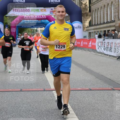 06.09.2026 - CURREX Alsterlauf Strokosch-Dieckow http://msf.ph/oto/10148841 06.09.2026 12:04:19 Ziel 1046, 1071, 1171, 1187, 1228, 1229, 1241, 1307 meine-sportfotos.de