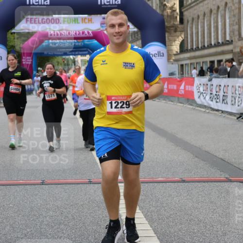 06.09.2026 - CURREX Alsterlauf Strokosch-Dieckow http://msf.ph/oto/10148851 06.09.2026 12:04:19 Ziel 1046, 1071, 1171, 1187, 1228, 1229, 1241, 1307 meine-sportfotos.de