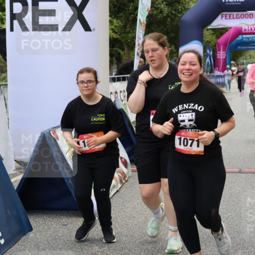 06.09.2026 - CURREX Alsterlauf Strokosch-Dieckow http://msf.ph/oto/10148859 06.09.2026 12:04:24 Ziel 1046, 1071, 1158, 1178, 1228, 1229, 1241, 1307 meine-sportfotos.de