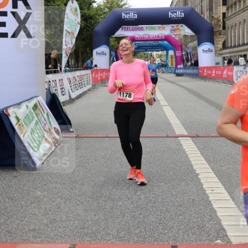 06.09.2026 - CURREX Alsterlauf Strokosch-Dieckow http://msf.ph/oto/10148863 06.09.2026 12:04:26 Ziel 1046, 1071, 1158, 1174, 1178, 1241, 1307 meine-sportfotos.de