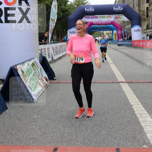 06.09.2026 - CURREX Alsterlauf Strokosch-Dieckow http://msf.ph/oto/10148877 06.09.2026 12:04:27 Ziel 1046, 1071, 1158, 1174, 1178, 1241, 1307 meine-sportfotos.de