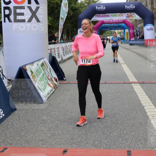 06.09.2026 - CURREX Alsterlauf Strokosch-Dieckow http://msf.ph/oto/10148881 06.09.2026 12:04:27 Ziel 1046, 1071, 1158, 1174, 1178, 1241, 1307 meine-sportfotos.de