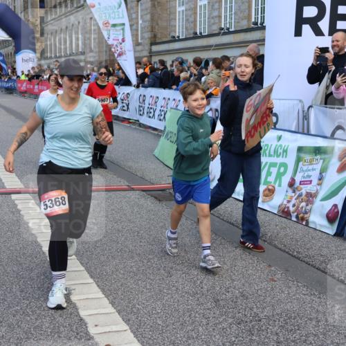 06.09.2026 - CURREX Alsterlauf Strokosch-Dieckow http://msf.ph/oto/10148897 06.09.2026 10:31:48 Ziel 3350, 3387, 5368, 5907, 6374, 8033 meine-sportfotos.de