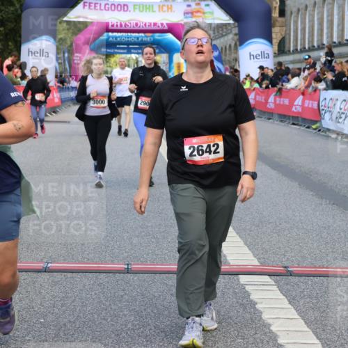 06.09.2026 - CURREX Alsterlauf Strokosch-Dieckow http://msf.ph/oto/10148939 06.09.2026 10:32:06 Ziel 2642, 2753, 2756, 2906, 3000, 3329, 4338, 4723, 5574, 6185 meine-sportfotos.de