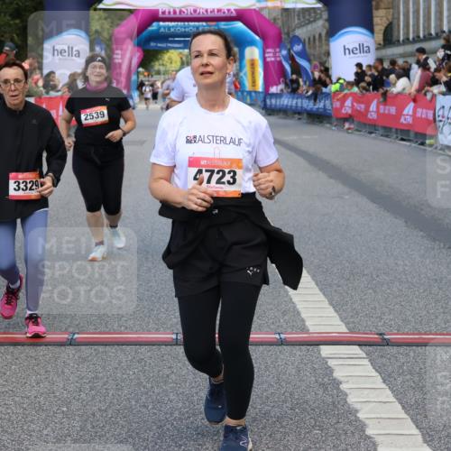 06.09.2026 - CURREX Alsterlauf Strokosch-Dieckow http://msf.ph/oto/10148949 06.09.2026 10:32:12 Ziel 2539, 2544, 2906, 3000, 3329, 4723 meine-sportfotos.de