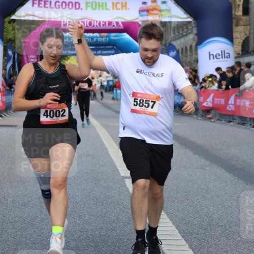 06.09.2026 - CURREX Alsterlauf Strokosch-Dieckow http://msf.ph/oto/10148966 06.09.2026 10:32:25 Ziel 2212, 4002, 5857 meine-sportfotos.de