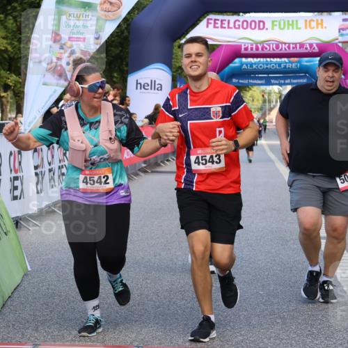 06.09.2026 - CURREX Alsterlauf Strokosch-Dieckow http://msf.ph/oto/10149015 06.09.2026 10:32:56 Ziel 2955, 4346, 4542, 4543, 5019 meine-sportfotos.de