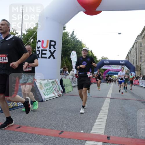 06.09.2026 - CURREX Alsterlauf Yannick Fuchs http://msf.ph/oto/10149016 06.09.2026 09:50:02 Ziel 2020, 2094, 2814, 2823, 3492, 4105, 4142, 4428, 4532, 4951, 4954, 5628, 5744, 5834, 6010, 6157, 6475 meine-sportfotos.de