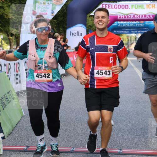 06.09.2026 - CURREX Alsterlauf Strokosch-Dieckow http://msf.ph/oto/10149024 06.09.2026 10:32:56 Ziel 2955, 4346, 4542, 4543, 5019 meine-sportfotos.de