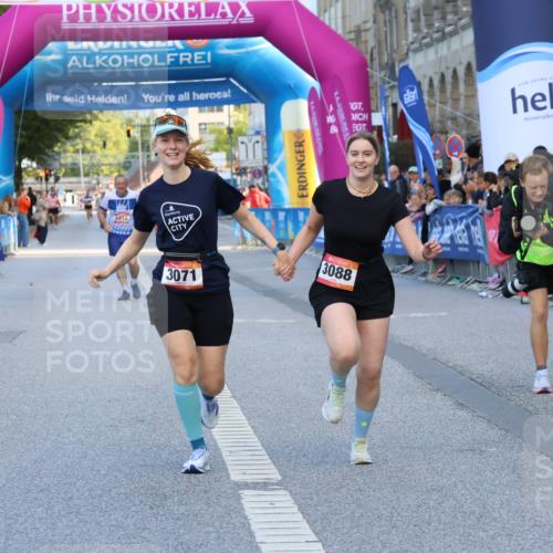 06.09.2026 - CURREX Alsterlauf Strokosch-Dieckow http://msf.ph/oto/10149073 06.09.2026 10:34:20 Ziel 3071, 3088 meine-sportfotos.de
