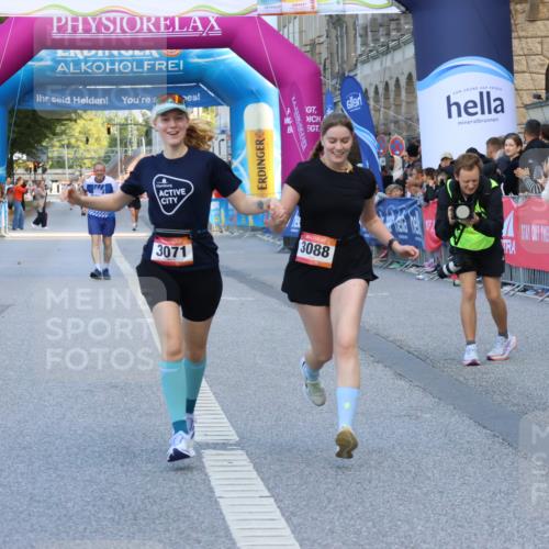 06.09.2026 - CURREX Alsterlauf Strokosch-Dieckow http://msf.ph/oto/10149083 06.09.2026 10:34:21 Ziel 3071, 3088 meine-sportfotos.de