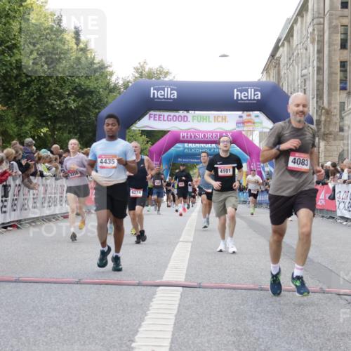 06.09.2026 - CURREX Alsterlauf Yannick Fuchs http://msf.ph/oto/10149200 06.09.2026 09:50:12 Ziel 2020, 2256, 2639, 3739, 4083, 4101, 4393, 4435, 5191, 5316, 5834, 5981, 6077, 6274, 6428 meine-sportfotos.de