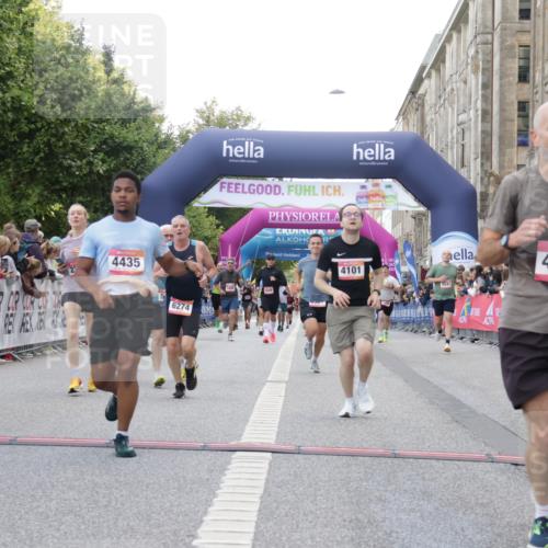 06.09.2026 - CURREX Alsterlauf Yannick Fuchs http://msf.ph/oto/10149226 06.09.2026 09:50:12 Ziel 2020, 2256, 2639, 3739, 4083, 4101, 4393, 4435, 5191, 5316, 5834, 5981, 6077, 6274, 6428 meine-sportfotos.de