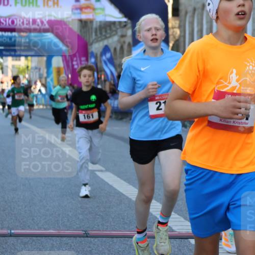 06.09.2026 - CURREX Alsterlauf Strokosch-Dieckow http://msf.ph/oto/10149244 06.09.2026 10:52:37 Ziel 161, 174, 182, 213, 268, 307, 316, 409 meine-sportfotos.de