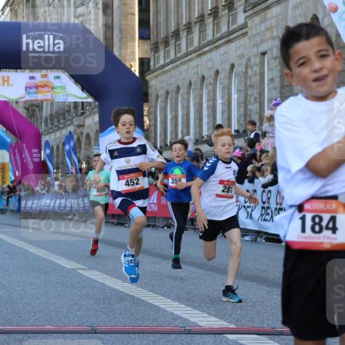 06.09.2026 - CURREX Alsterlauf Strokosch-Dieckow http://msf.ph/oto/10149261 06.09.2026 10:52:45 Ziel 161, 182, 184, 268, 281, 293, 355, 408, 409, 452 meine-sportfotos.de