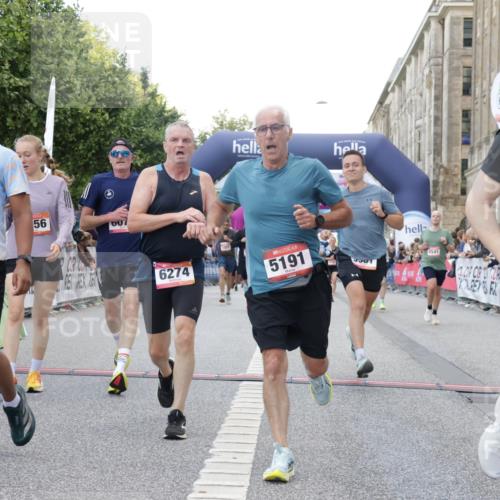 06.09.2026 - CURREX Alsterlauf Yannick Fuchs http://msf.ph/oto/10149274 06.09.2026 09:50:15 Ziel 2256, 2639, 2720, 3333, 3455, 3488, 3739, 4083, 4101, 4393, 4435, 4541, 5191, 5264, 5316, 5326, 5949, 5981, 6077, 6248, 6274, 6428 meine-sportfotos.de