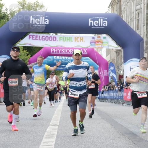 06.09.2026 - CURREX Alsterlauf Yannick Fuchs http://msf.ph/oto/10149302 06.09.2026 09:50:17 Ziel 2256, 2720, 3333, 3455, 3488, 4083, 4101, 4435, 4541, 4700, 5191, 5264, 5326, 5949, 5981, 6077, 6248, 6274 meine-sportfotos.de