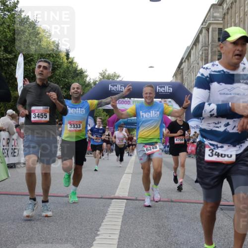 06.09.2026 - CURREX Alsterlauf Yannick Fuchs http://msf.ph/oto/10149371 06.09.2026 09:50:20 Ziel 2256, 2453, 2720, 2878, 3333, 3455, 3475, 3488, 4101, 4435, 4541, 4700, 4840, 5006, 5191, 5264, 5326, 5949, 5981, 6077, 6248, 6274, 8156, 8256, 8278 meine-sportfotos.de
