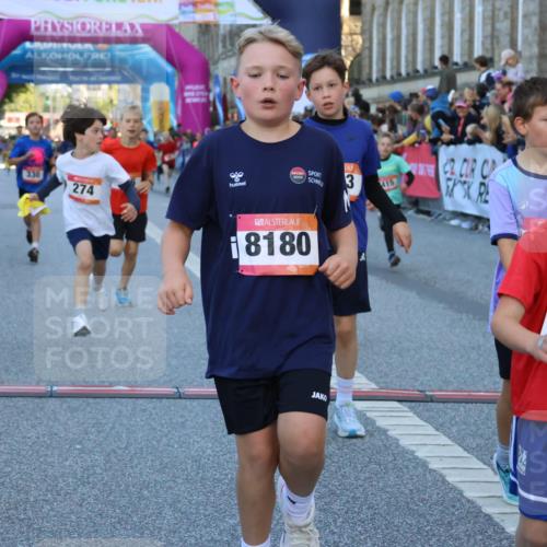 06.09.2026 - CURREX Alsterlauf Strokosch-Dieckow http://msf.ph/oto/10149386 06.09.2026 10:53:34 Ziel 190, 233, 263, 265, 266, 274, 275, 306, 314, 330, 336, 338, 402, 415, 445, 8124, 8180, 8181, 8329 meine-sportfotos.de