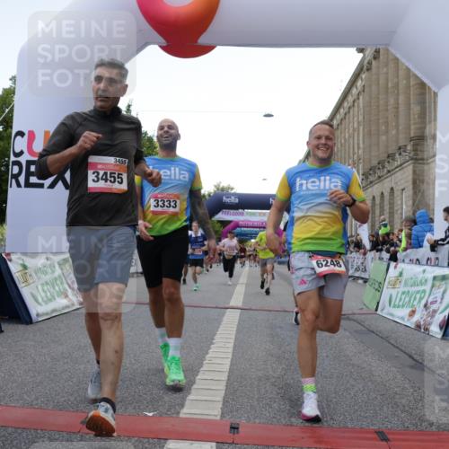 06.09.2026 - CURREX Alsterlauf Yannick Fuchs http://msf.ph/oto/10149427 06.09.2026 09:50:21 Ziel 2256, 2453, 2720, 2878, 3333, 3455, 3475, 3488, 4541, 4568, 4700, 4840, 5006, 5191, 5264, 5326, 5949, 5981, 6077, 6248, 6274, 8156, 8256, 8278 meine-sportfotos.de