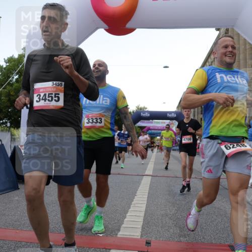 06.09.2026 - CURREX Alsterlauf Yannick Fuchs http://msf.ph/oto/10149429 06.09.2026 09:50:21 Ziel 2256, 2453, 2720, 2878, 3333, 3455, 3475, 3488, 4541, 4568, 4700, 4840, 5006, 5191, 5264, 5326, 5949, 5981, 6077, 6248, 6274, 8156, 8256, 8278 meine-sportfotos.de