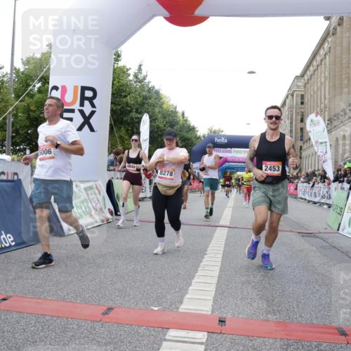 06.09.2026 - CURREX Alsterlauf Yannick Fuchs http://msf.ph/oto/10149441 06.09.2026 09:50:24 Ziel 2453, 2720, 2878, 3044, 3333, 3455, 3475, 3488, 4541, 4568, 4700, 4755, 4840, 5006, 5264, 5326, 5631, 5949, 6248, 8156, 8256, 8278 meine-sportfotos.de