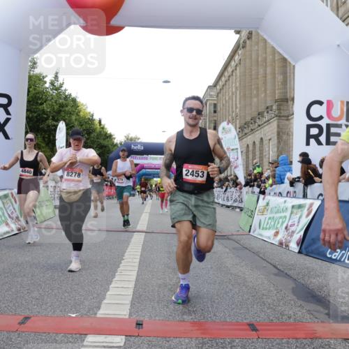 06.09.2026 - CURREX Alsterlauf Yannick Fuchs http://msf.ph/oto/10149443 06.09.2026 09:50:25 Ziel 2411, 2453, 2720, 2878, 3044, 3333, 3455, 3475, 3488, 4541, 4568, 4700, 4755, 4840, 5006, 5264, 5326, 5631, 5946, 5949, 6248, 6427, 8156, 8256, 8278 meine-sportfotos.de