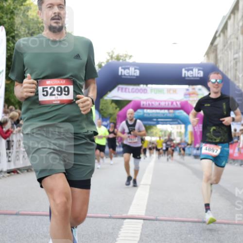 06.09.2026 - CURREX Alsterlauf Yannick Fuchs http://msf.ph/oto/10149482 06.09.2026 09:50:34 Ziel 2411, 2506, 2937, 3044, 3402, 4755, 4897, 5274, 5299, 5631, 5946, 6427 meine-sportfotos.de