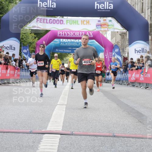 06.09.2026 - CURREX Alsterlauf Yannick Fuchs http://msf.ph/oto/10149505 06.09.2026 09:50:40 Ziel 2506, 2937, 3402, 4022, 4548, 4897, 5274, 5299, 8160 meine-sportfotos.de