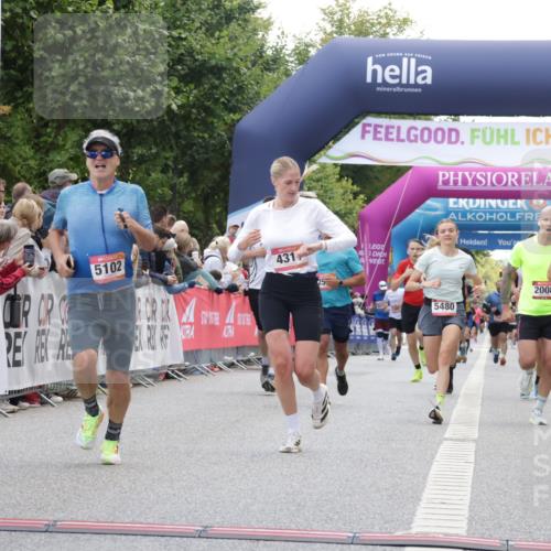 06.09.2026 - CURREX Alsterlauf Yannick Fuchs http://msf.ph/oto/10149556 06.09.2026 09:50:52 Ziel 2008, 2594, 2803, 3073, 3152, 3292, 3423, 3468, 3498, 4070, 4317, 4371, 4556, 4834, 4997, 4998, 5101, 5102, 5178, 5282, 5480, 5714, 6182, 8277 meine-sportfotos.de