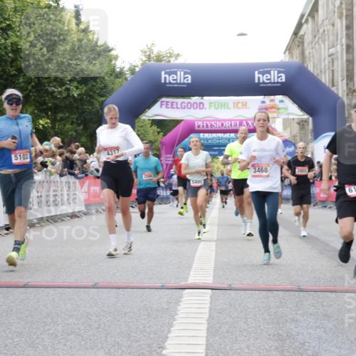 06.09.2026 - CURREX Alsterlauf Yannick Fuchs http://msf.ph/oto/10149559 06.09.2026 09:50:53 Ziel 2008, 2594, 2803, 3073, 3152, 3292, 3423, 3468, 3498, 4070, 4317, 4371, 4556, 4687, 4834, 4997, 4998, 5101, 5102, 5178, 5282, 5480, 5714, 6182, 8277 meine-sportfotos.de