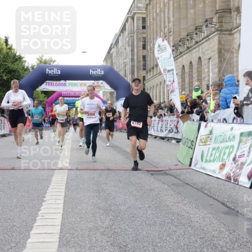06.09.2026 - CURREX Alsterlauf Yannick Fuchs http://msf.ph/oto/10149560 06.09.2026 09:50:53 Ziel 2008, 2594, 2803, 3073, 3152, 3292, 3423, 3468, 3498, 4070, 4317, 4371, 4556, 4687, 4834, 4997, 4998, 5101, 5102, 5178, 5282, 5480, 5714, 6182, 8277 meine-sportfotos.de