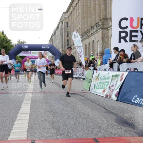 06.09.2026 - CURREX Alsterlauf Yannick Fuchs http://msf.ph/oto/10149562 06.09.2026 09:50:53 Ziel 2008, 2594, 2803, 3073, 3152, 3292, 3423, 3468, 3498, 4070, 4317, 4371, 4556, 4687, 4834, 4997, 4998, 5101, 5102, 5178, 5282, 5480, 5714, 6182, 8277 meine-sportfotos.de