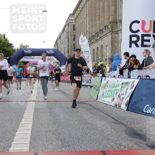 06.09.2026 - CURREX Alsterlauf Yannick Fuchs http://msf.ph/oto/10149563 06.09.2026 09:50:53 Ziel 2008, 2594, 2803, 3073, 3152, 3292, 3423, 3468, 3498, 4070, 4317, 4371, 4556, 4687, 4834, 4997, 4998, 5101, 5102, 5178, 5282, 5480, 5714, 6182, 8277 meine-sportfotos.de