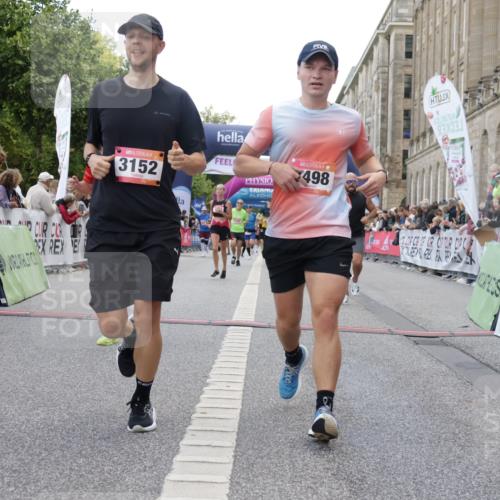 06.09.2026 - CURREX Alsterlauf Yannick Fuchs http://msf.ph/oto/10149588 06.09.2026 09:50:58 Ziel 2008, 2200, 2594, 2803, 3073, 3152, 3279, 3423, 3468, 3498, 3664, 3700, 4070, 4317, 4687, 5101, 5102, 5480, 6182, 6277 meine-sportfotos.de