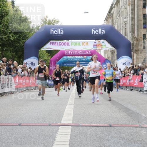06.09.2026 - CURREX Alsterlauf Yannick Fuchs http://msf.ph/oto/10150608 06.09.2026 09:51:14 Ziel 2358, 2434, 2549, 3237, 3549, 4681, 4696, 5551, 5609, 5829, 6190, 6204, 6327, 6399, 8049, 8195 meine-sportfotos.de