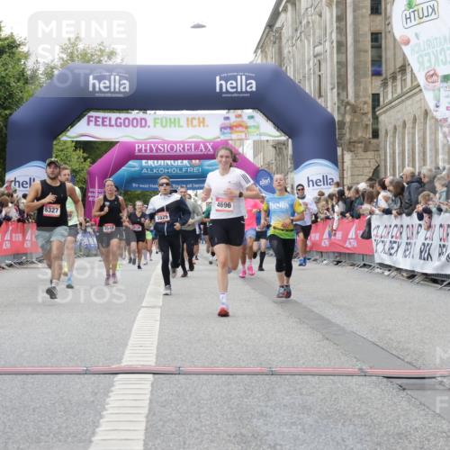 06.09.2026 - CURREX Alsterlauf Yannick Fuchs http://msf.ph/oto/10150671 06.09.2026 09:51:15 Ziel 2358, 2434, 2549, 3237, 3549, 4381, 4382, 4681, 4696, 5551, 5609, 5829, 5885, 6190, 6327, 6399, 8049, 8195 meine-sportfotos.de