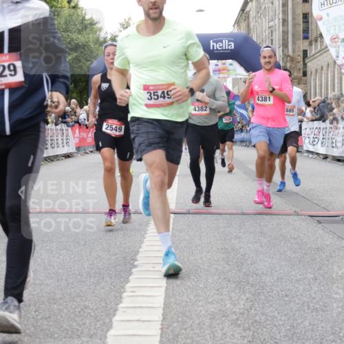 06.09.2026 - CURREX Alsterlauf Yannick Fuchs http://msf.ph/oto/10150905 06.09.2026 09:51:19 Ziel 2434, 2549, 2973, 2974, 3138, 3340, 3408, 3526, 3549, 3886, 4092, 4381, 4382, 4696, 5238, 5694, 5829, 5885, 6190, 6327, 6399 meine-sportfotos.de