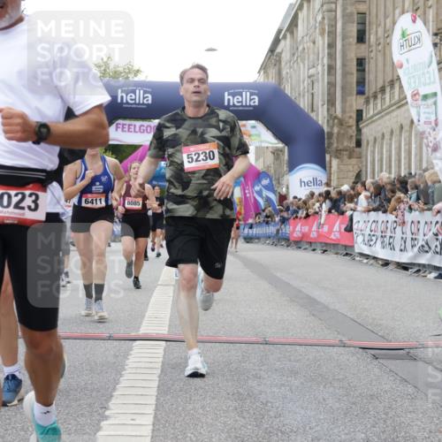 06.09.2026 - CURREX Alsterlauf Yannick Fuchs http://msf.ph/oto/10151545 06.09.2026 09:51:34 Ziel 2023, 3286, 3686, 3733, 4210, 4985, 4987, 4989, 5027, 5151, 5230, 5596, 5814, 5847, 5869, 6411, 6490, 8085, 8301 meine-sportfotos.de