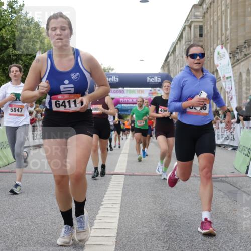06.09.2026 - CURREX Alsterlauf Yannick Fuchs http://msf.ph/oto/10151736 06.09.2026 09:51:37 Ziel 2023, 3286, 3733, 4210, 4985, 4987, 5230, 5525, 5596, 5814, 5847, 6405, 6411, 8085 meine-sportfotos.de