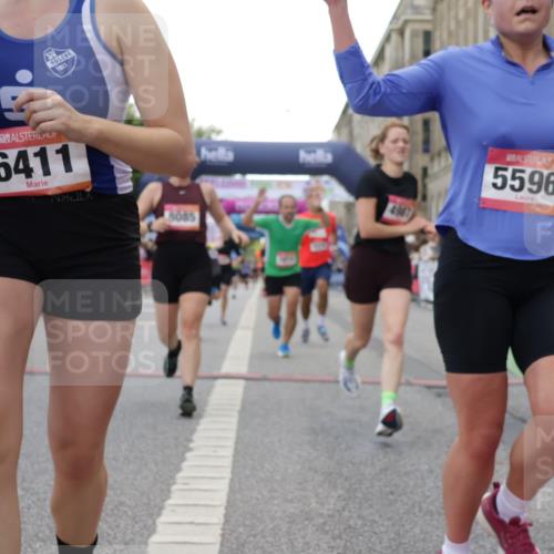 06.09.2026 - CURREX Alsterlauf Yannick Fuchs http://msf.ph/oto/10151755 06.09.2026 09:51:37 Ziel 2023, 3286, 3733, 4210, 4985, 4987, 5230, 5525, 5596, 5814, 5847, 6405, 6411, 8085 meine-sportfotos.de